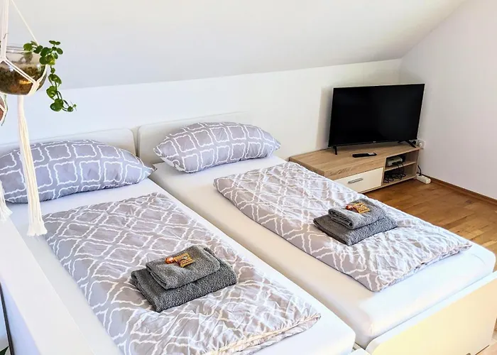 Moderne Einliegerwohnung Am Wald Apartmán Langenfeld (North Rhine-Westphalia)