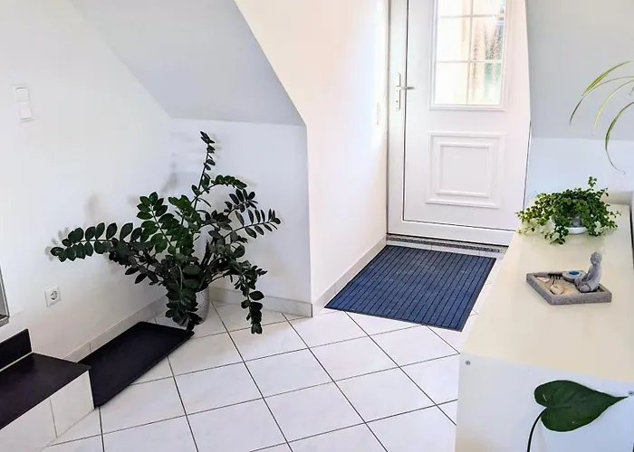 Apartmán Moderne Einliegerwohnung Am Wald Langenfeld (North Rhine-Westphalia)